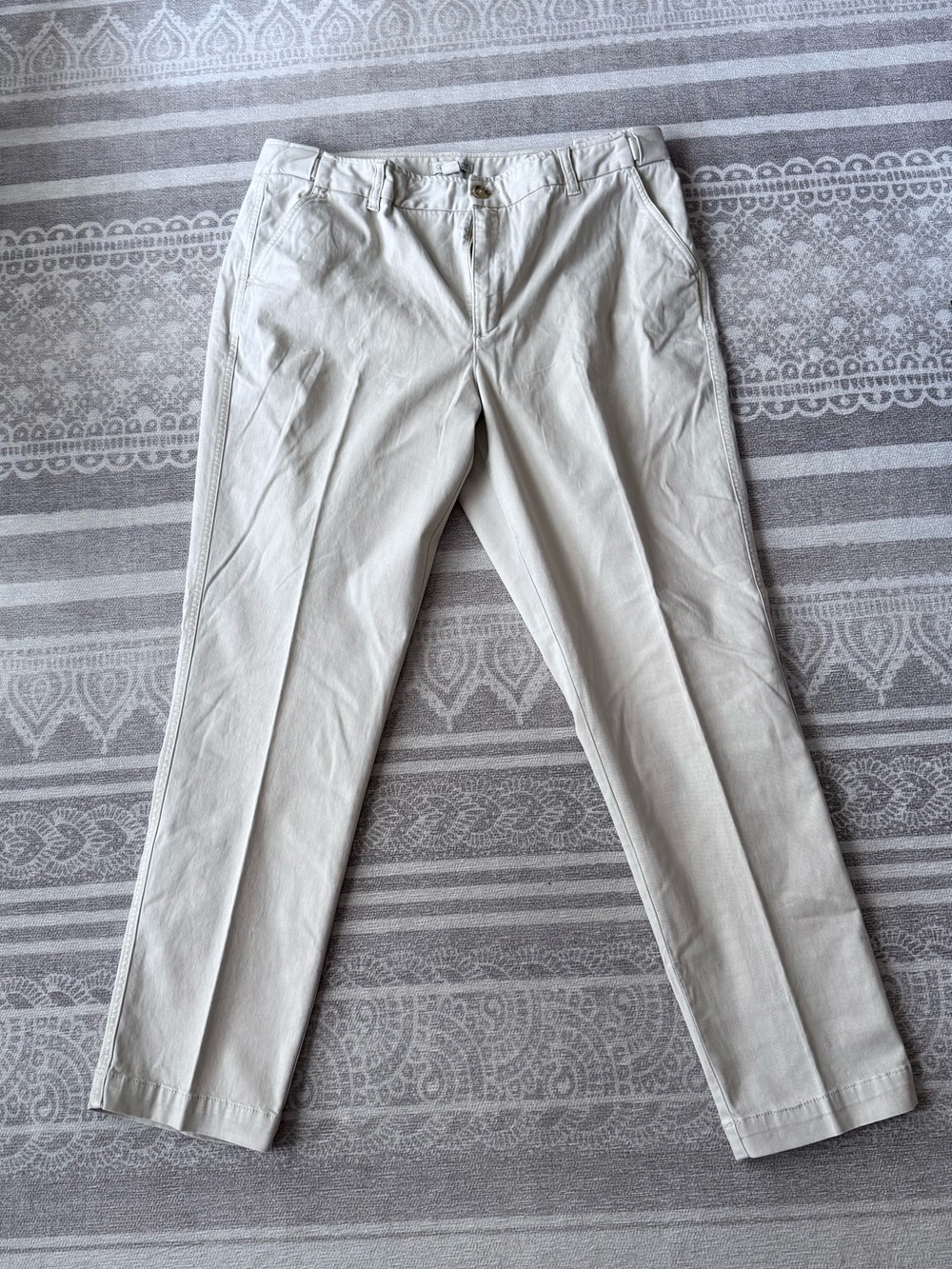 Never Worn Coldwater Creek Hidden Stretch Khaki Pants. Sz -16